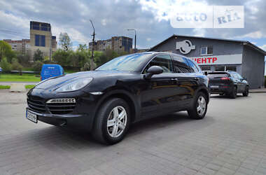 Внедорожник / Кроссовер Porsche Cayenne 2011 в Львове