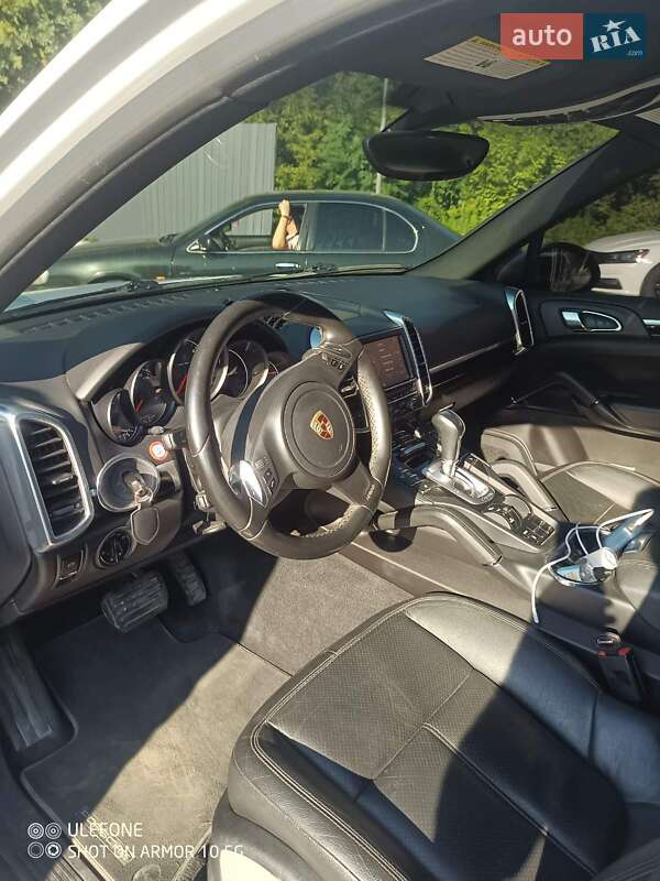 Внедорожник / Кроссовер Porsche Cayenne 2013 в Днепре фото 12 Внедорожник / Кроссовер Porsche Cayenne 2013 в Днепре