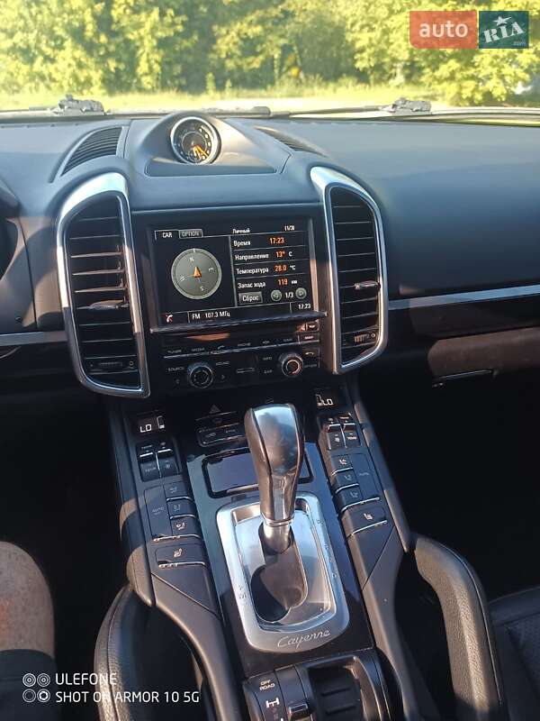 Внедорожник / Кроссовер Porsche Cayenne 2013 в Днепре фото 14 Внедорожник / Кроссовер Porsche Cayenne 2013 в Днепре