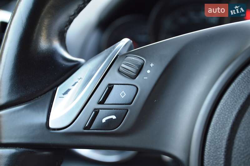 Внедорожник / Кроссовер Porsche Cayenne 2012 в Одессе