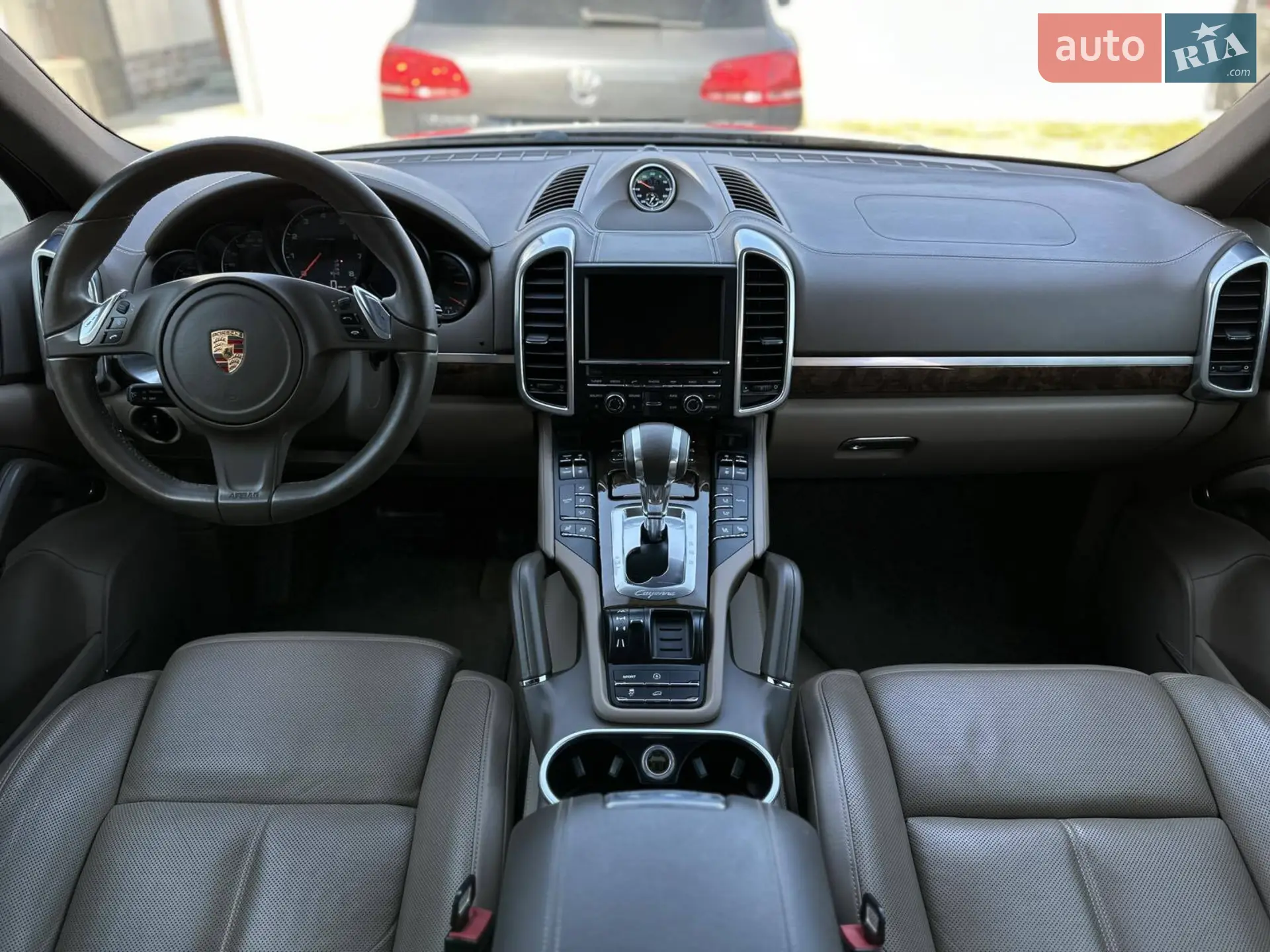 2012 Porsche Cayenne - мініатюра 28