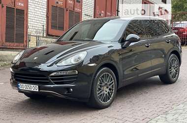 Внедорожник / Кроссовер Porsche Cayenne 2012 в Одессе