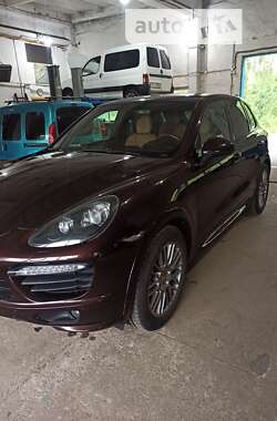 Внедорожник / Кроссовер Porsche Cayenne 2013 в Шполе