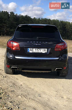 Внедорожник / Кроссовер Porsche Cayenne 2012 в Днепре
