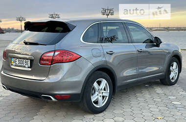 Позашляховик / Кросовер Porsche Cayenne 2011 в Дніпрі