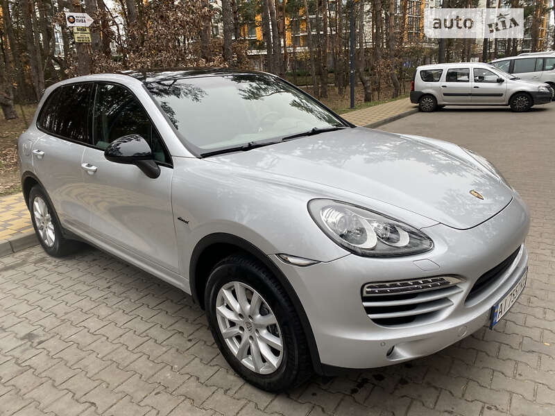 Внедорожник / Кроссовер Porsche Cayenne 2010 в Ивано-Франковске