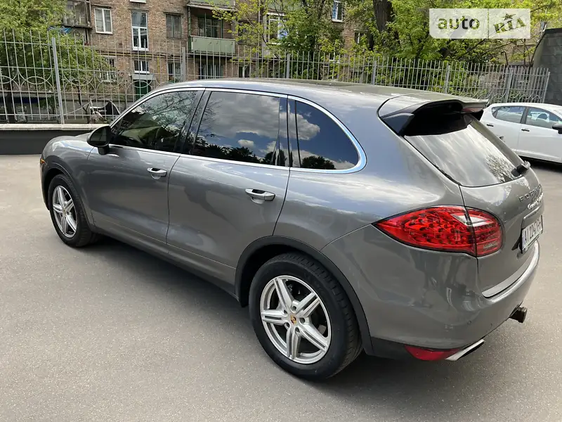 Porsche Cayenne 2012 VIN WP1AE2A29DLA14631 фото оголошення 2 з 59