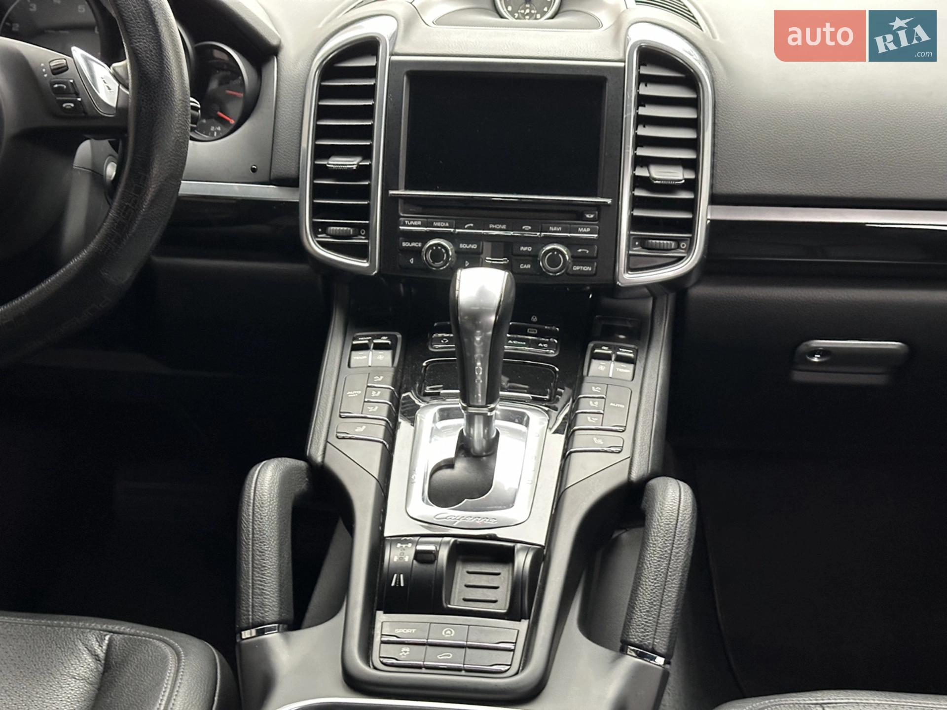 2013 Porsche Cayenne - мініатюра 18