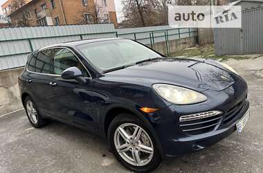 Внедорожник / Кроссовер Porsche Cayenne 2013 в Полтаве