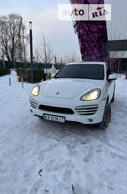 Позашляховик / Кросовер Porsche Cayenne 2013 в Києві