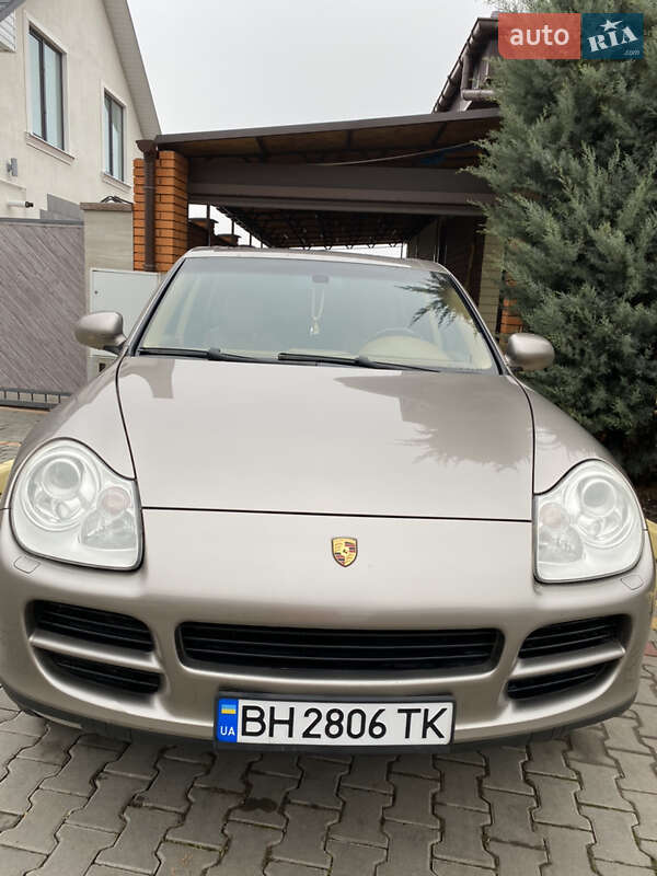 Позашляховик / Кросовер Porsche Cayenne 2003 в Одесі