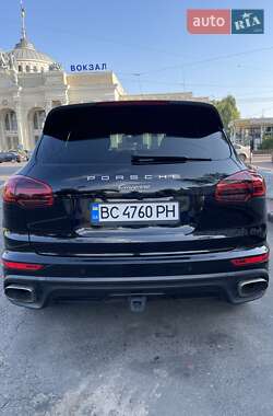 Внедорожник / Кроссовер Porsche Cayenne 2017 в Одессе