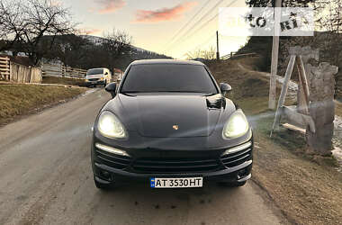 Внедорожник / Кроссовер Porsche Cayenne 2012 в Верховине