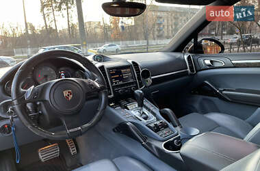 Внедорожник / Кроссовер Porsche Cayenne 2011 в Киеве