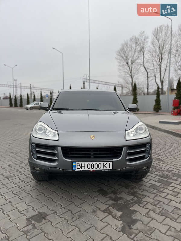 Позашляховик / Кросовер Porsche Cayenne 2009 в Одесі