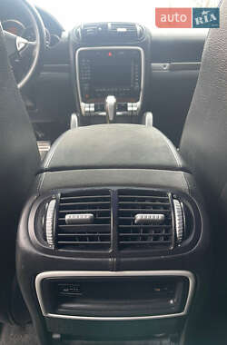 Позашляховик / Кросовер Porsche Cayenne 2008 в 