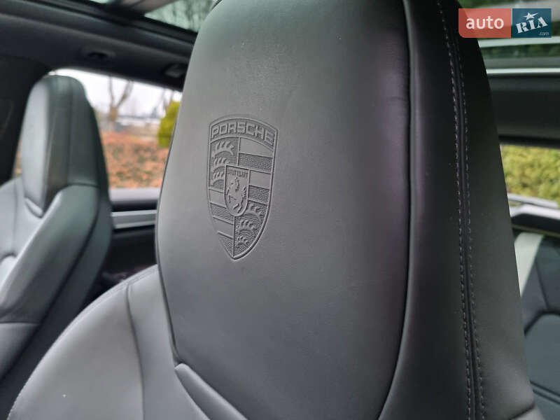 Позашляховик / Кросовер Porsche Cayenne 2022 в Тернополі