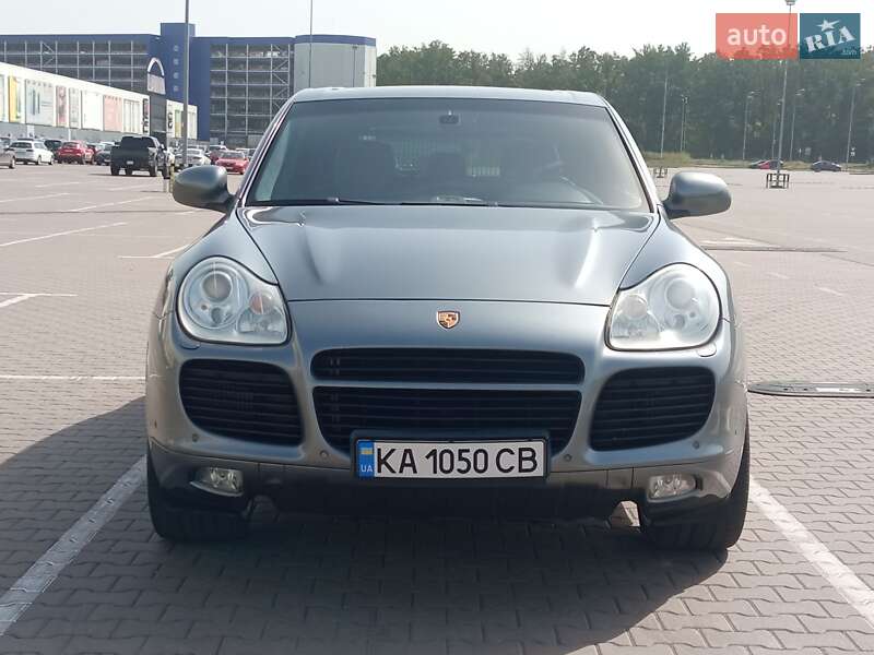 Внедорожник / Кроссовер Porsche Cayenne 2003 в Киеве