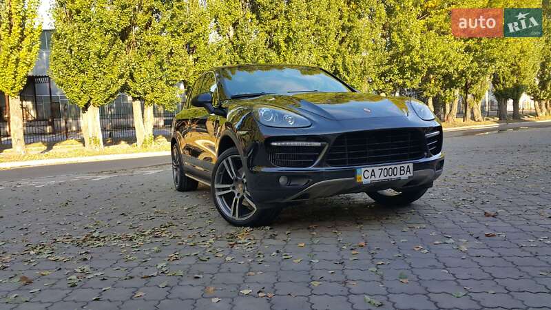 Позашляховик / Кросовер Porsche Cayenne 2010 в Черкасах