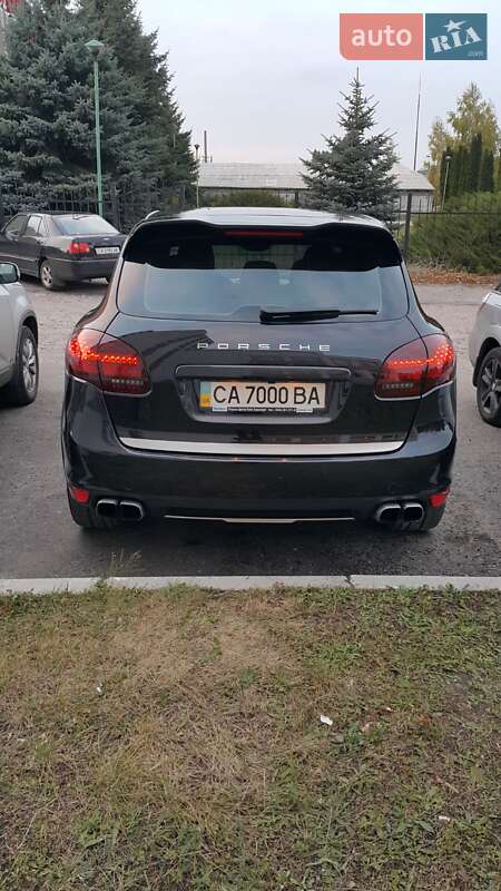 Позашляховик / Кросовер Porsche Cayenne 2010 в Черкасах