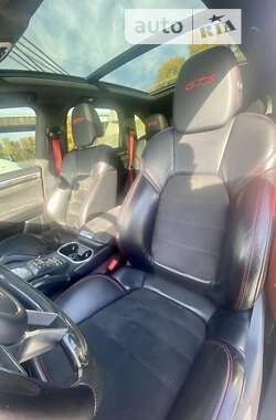 Внедорожник / Кроссовер Porsche Cayenne 2016 в 