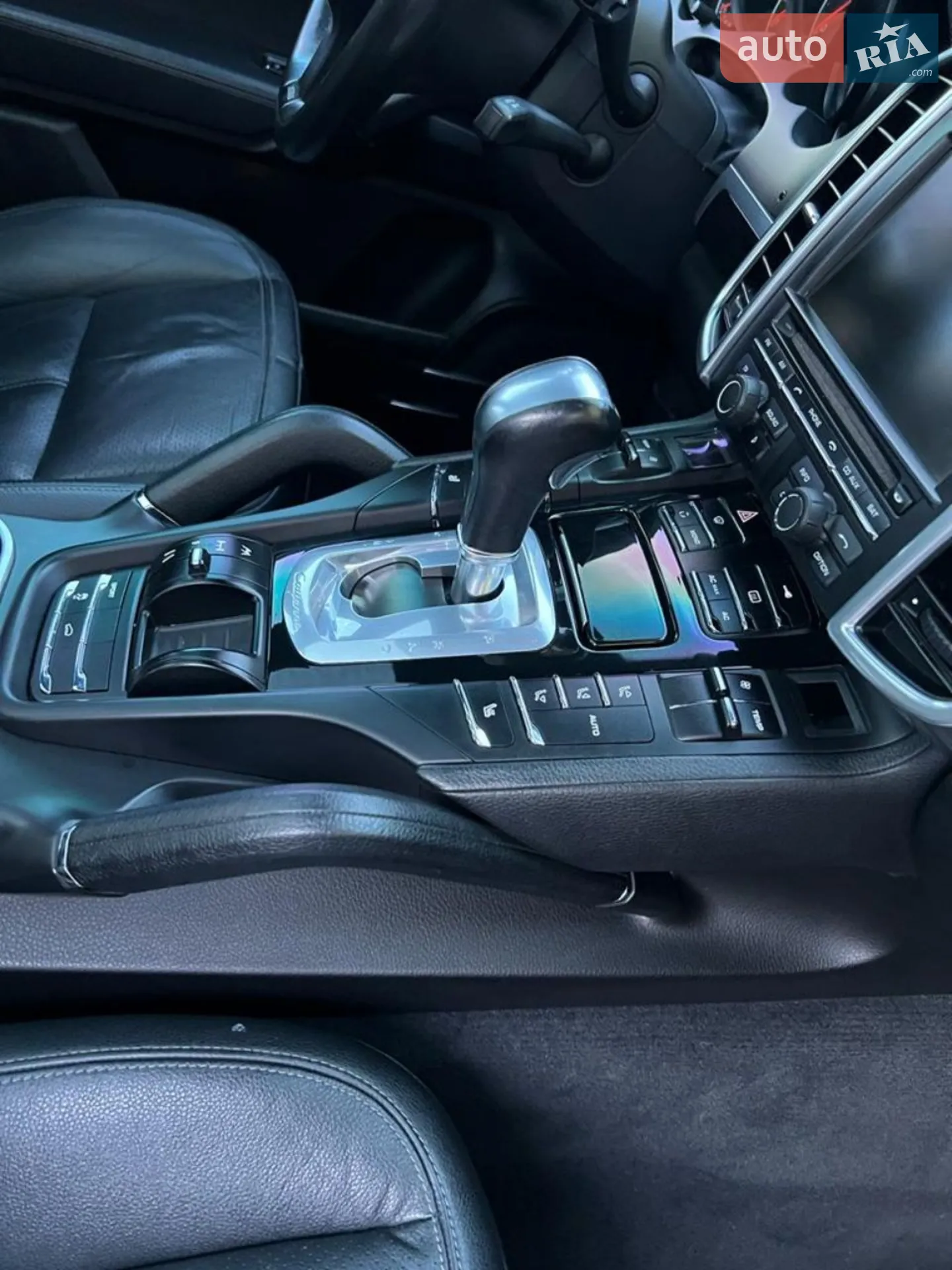 2010 Porsche Cayenne - мініатюра 6