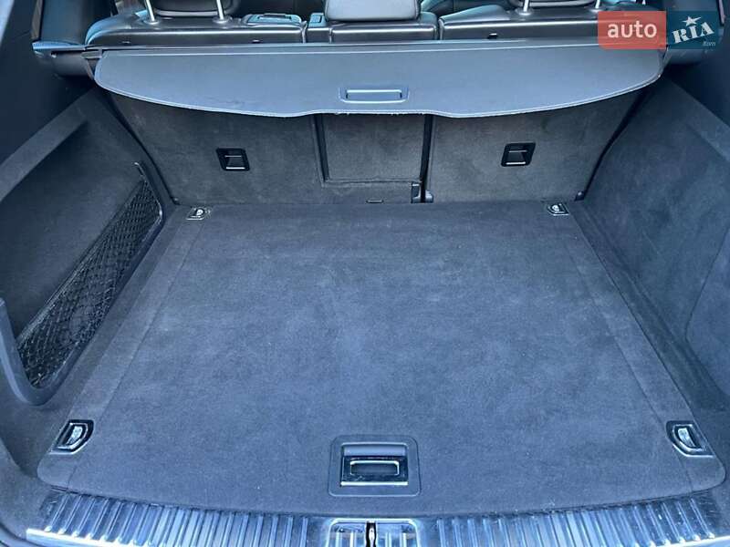 Внедорожник / Кроссовер Porsche Cayenne 2010 в Киеве