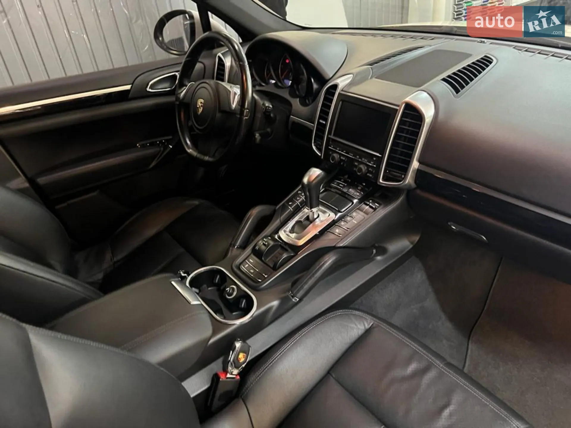 2010 Porsche Cayenne - мініатюра 16