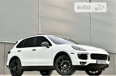 Внедорожник / Кроссовер Porsche Cayenne 2014 в Киеве