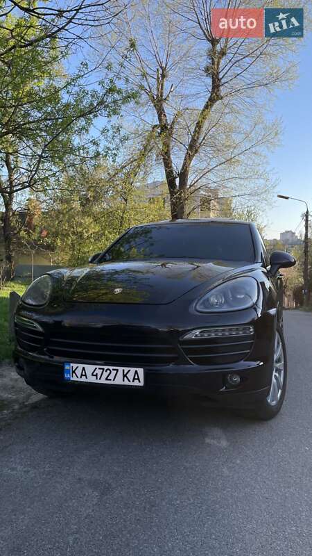 Внедорожник / Кроссовер Porsche Cayenne 2010 в Киеве фото 12 Внедорожник / Кроссовер Porsche Cayenne 2010 в Киеве