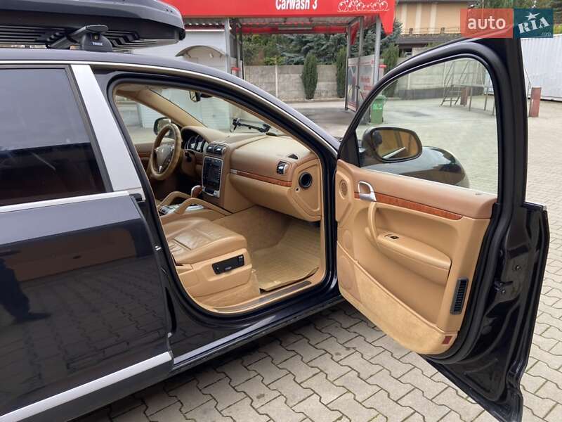 Позашляховик / Кросовер Porsche Cayenne 2006 в Житомирі