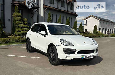 Внедорожник / Кроссовер Porsche Cayenne 2014 в Броварах