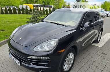 Позашляховик / Кросовер Porsche Cayenne 2012 в Львові