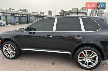 Позашляховик / Кросовер Porsche Cayenne 2007 в 