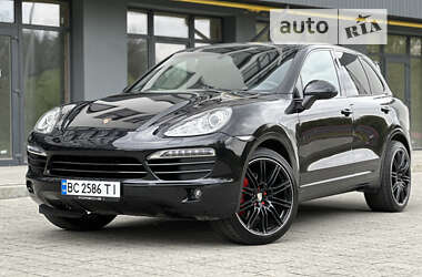 Позашляховик / Кросовер Porsche Cayenne 2011 в Львові