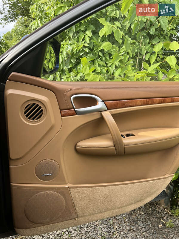 Внедорожник / Кроссовер Porsche Cayenne 2007 в Черновцах