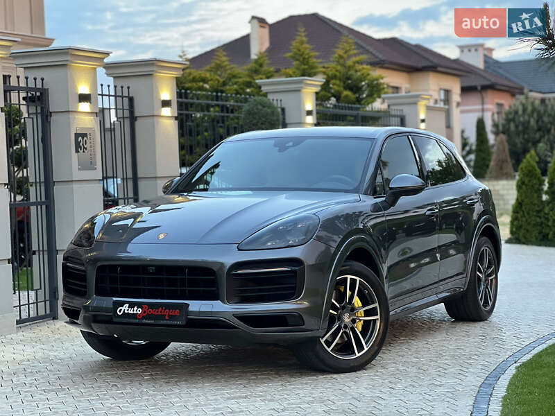 Позашляховик / Кросовер Porsche Cayenne 2018 в Одесі