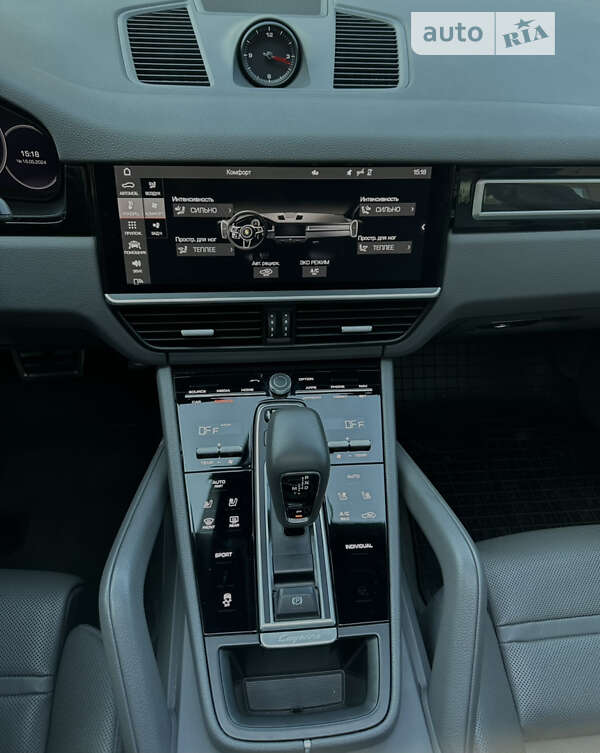 Позашляховик / Кросовер Porsche Cayenne 2020 в Одесі