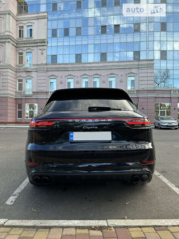 Позашляховик / Кросовер Porsche Cayenne 2020 в Одесі