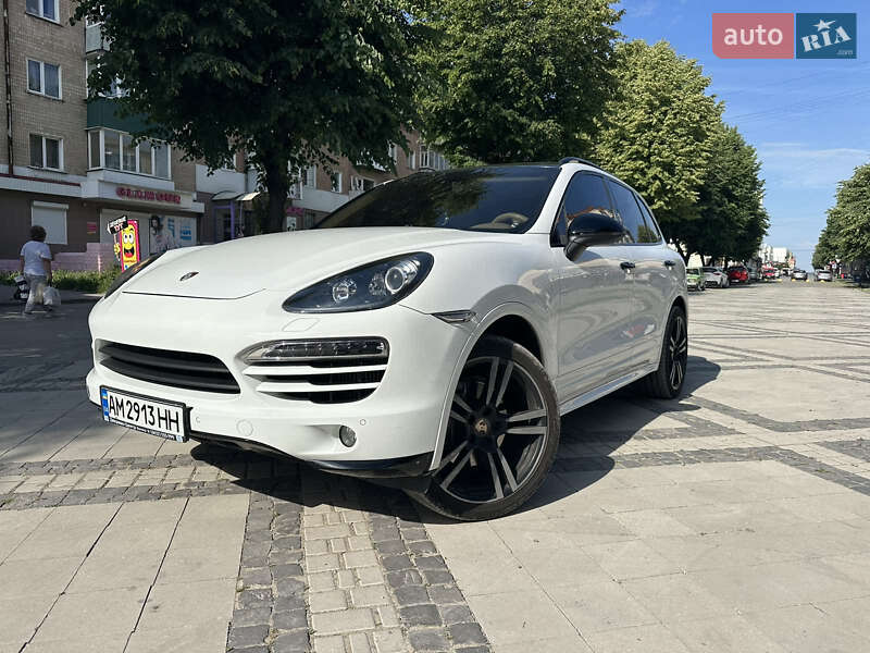 Porsche Cayenne 2012