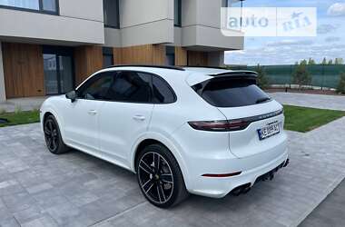 Позашляховик / Кросовер Porsche Cayenne 2018 в Дніпрі