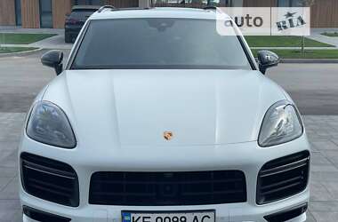 Внедорожник / Кроссовер Porsche Cayenne 2018 в Днепре