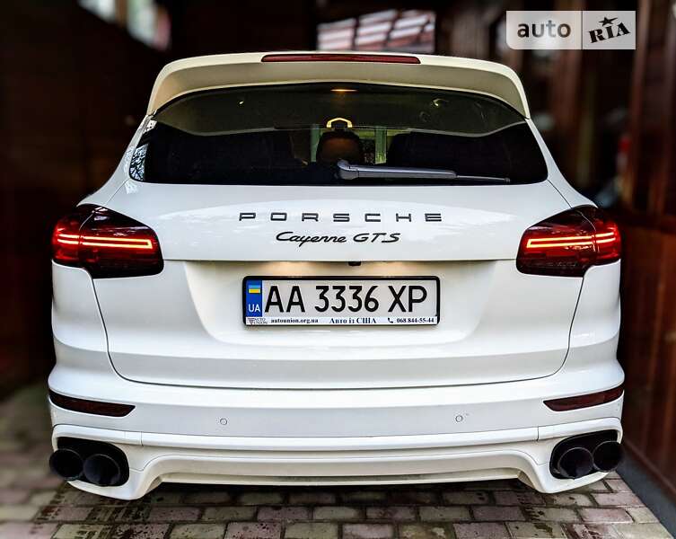 Porsche Cayenne 2010 Porsche Cayenne 2010