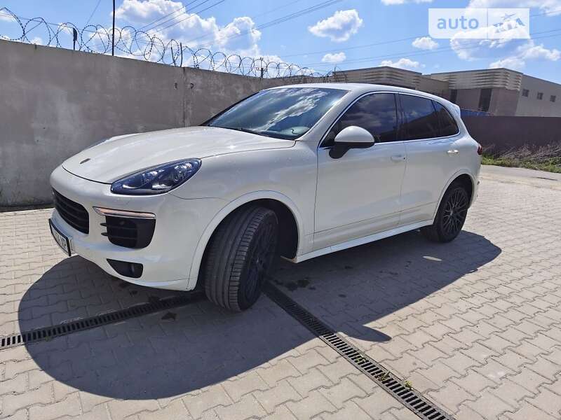 Позашляховик / Кросовер Porsche Cayenne 2010 в Кам'янець-Подільському фото 9 Позашляховик / Кросовер Porsche Cayenne 2010 в Кам'янець-Подільському