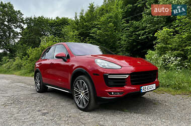 Внедорожник / Кроссовер Porsche Cayenne 2014 в Киеве