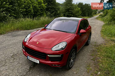 Внедорожник / Кроссовер Porsche Cayenne 2014 в Киеве