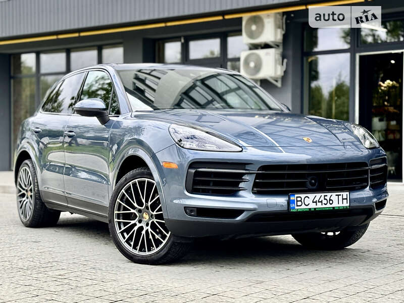 Внедорожник / Кроссовер Porsche Cayenne 2018 в Львове