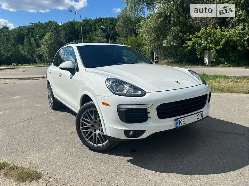 Porsche Cayenne 2016