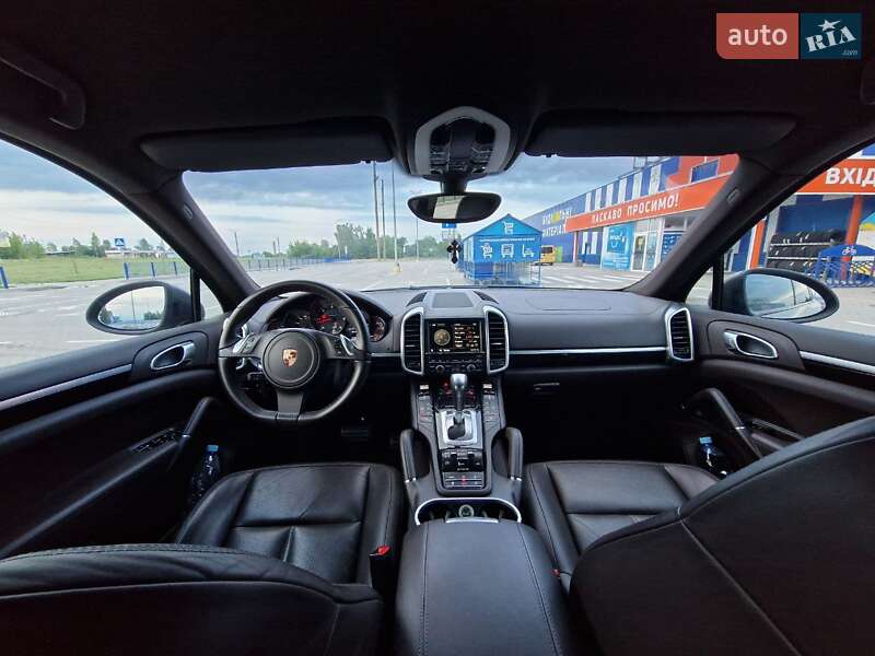 Внедорожник / Кроссовер Porsche Cayenne 2011 в Нововолынске фото 2 Внедорожник / Кроссовер Porsche Cayenne 2011 в Нововолынске