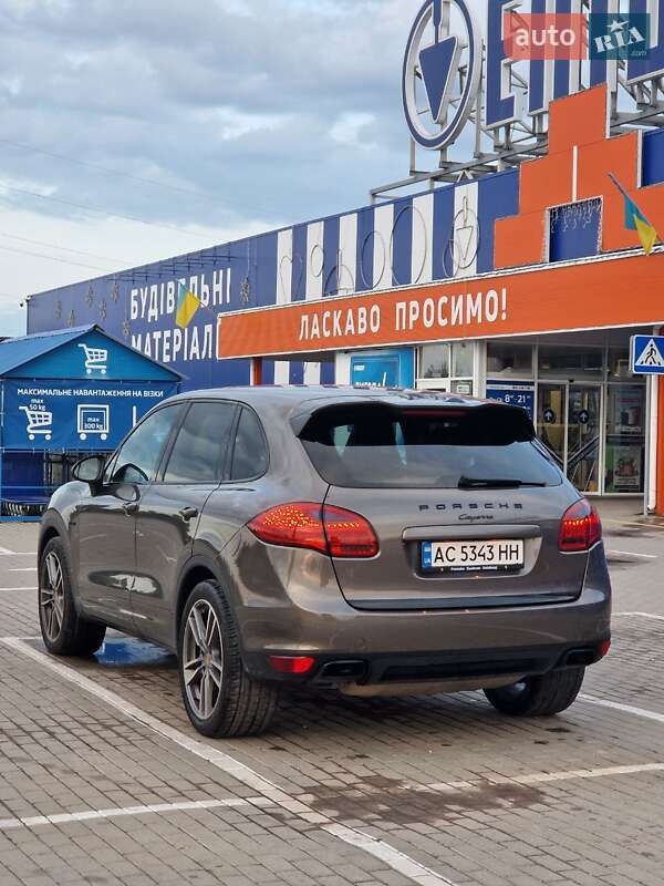 Внедорожник / Кроссовер Porsche Cayenne 2011 в Нововолынске фото 15 Внедорожник / Кроссовер Porsche Cayenne 2011 в Нововолынске